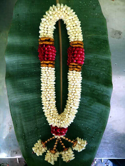 Garland Decorations for Wedding/Marriage/Reception Events - Madurai Decorators